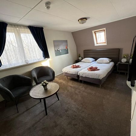 Hotel Huys Ter Schelde Коудекерке Екстериор снимка